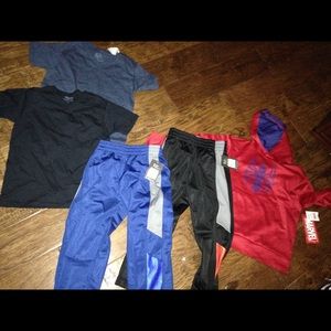 🆕NWT boy lot of XS 4-5 clothes 👦